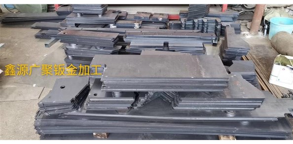 不同的不銹鋼金屬材料使用哪種切割方式較好？